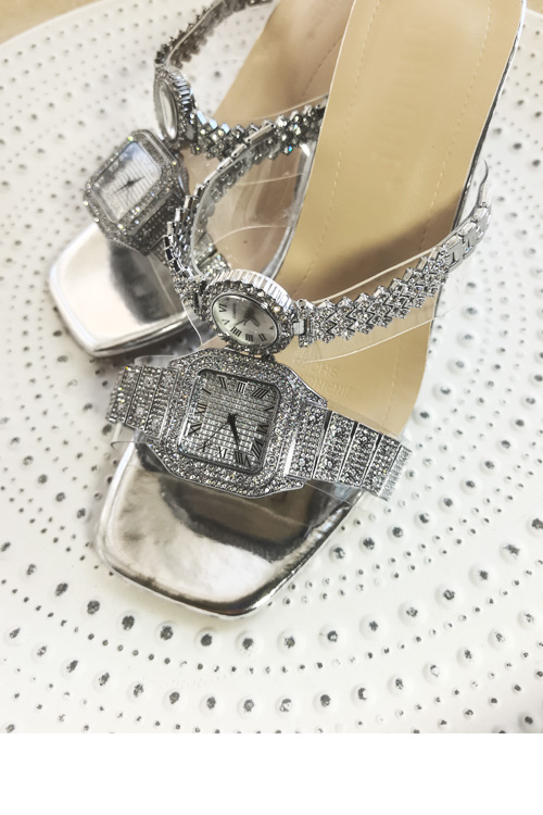 รองเท้าส้นสูงคริสตัลดีไซน์ดั้ง - Luxury Watch Strap บทวิจารณ์และราคา