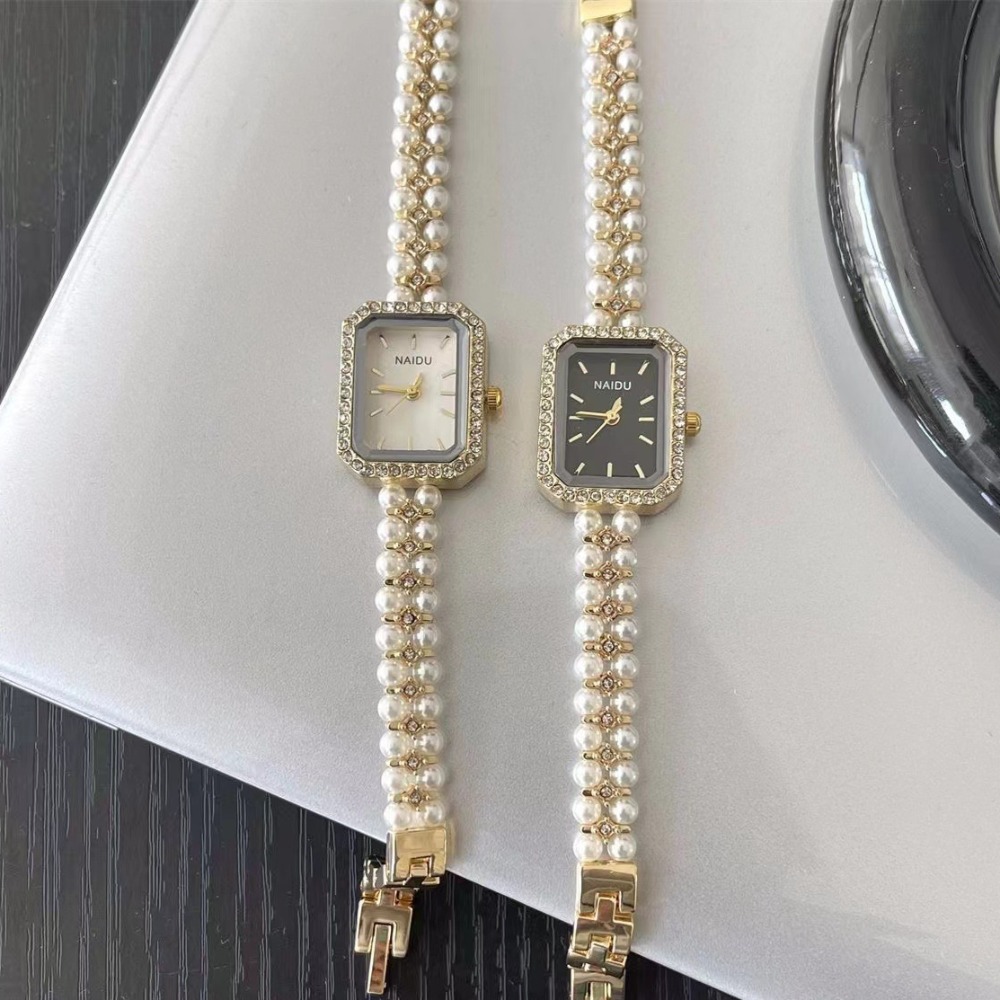 นาฬิกาข้อมือผู้หญิงสุดหรู สายป - Luxury Watch For Girls บทวิจารณ์และราคา